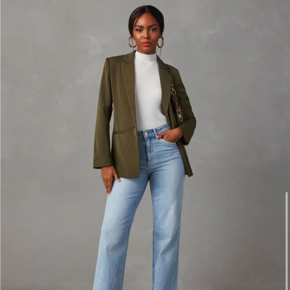 NWT Vici Pocketed Green Blazer